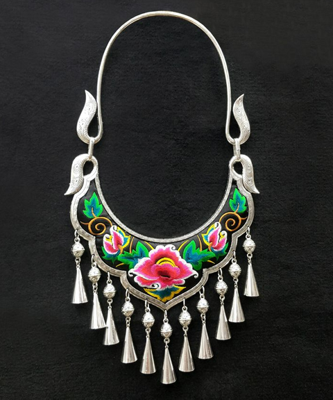 Ethnic Miao Hmong Tribal Embroidered Rose Silver Necklace