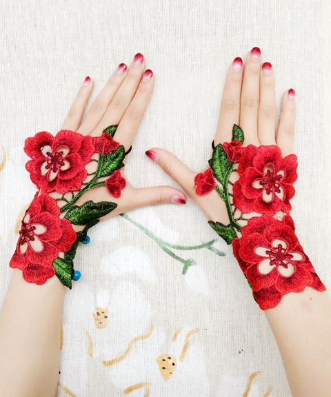 Rose Embroidered Fingerless Gloves