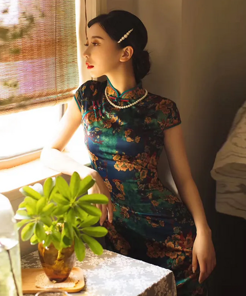 Retro Shanghai Glamour Cheongsam Dress