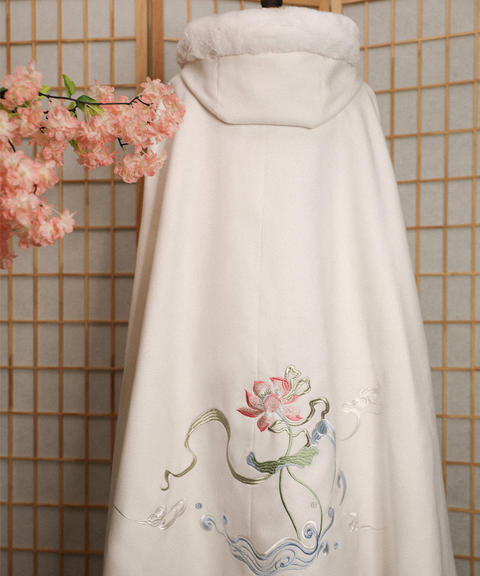 Fleece Hooded Cloak with Oriental Embroidery