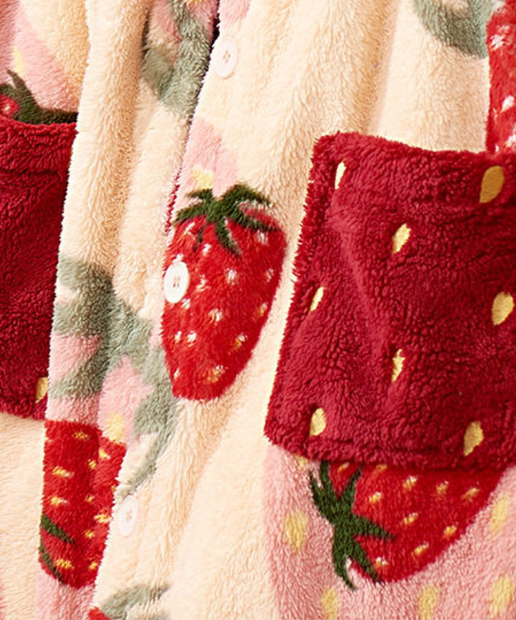 Strawberry Mochi Plush Robe– Peanut Butter