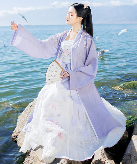 Scent of a Dream Hanfu Gown Set