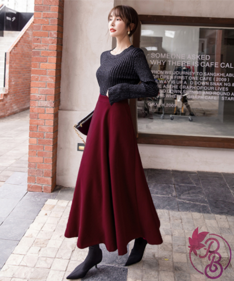 Wool High-Waisted Flared Skirt