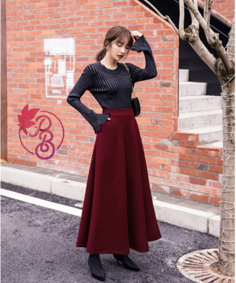 Wool High-Waisted Flared Skirt